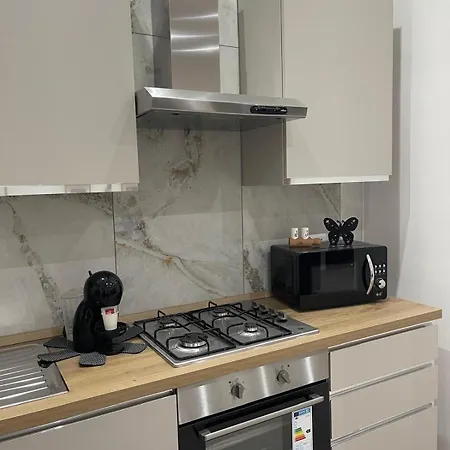 公寓 La Casa Di Nina 那不勒斯
